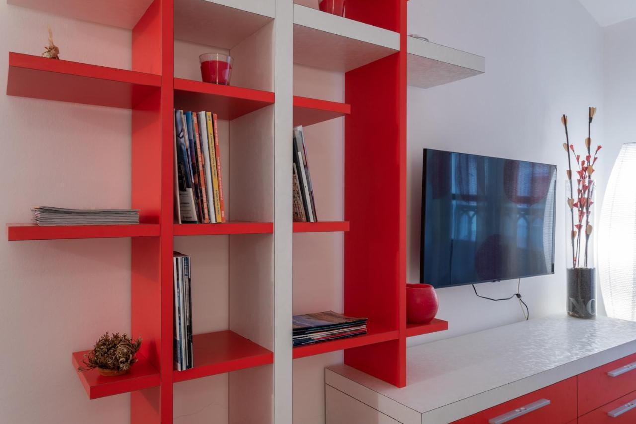 Red Studio Near Porta Nuova By Wonderful Italy Turim Exterior foto